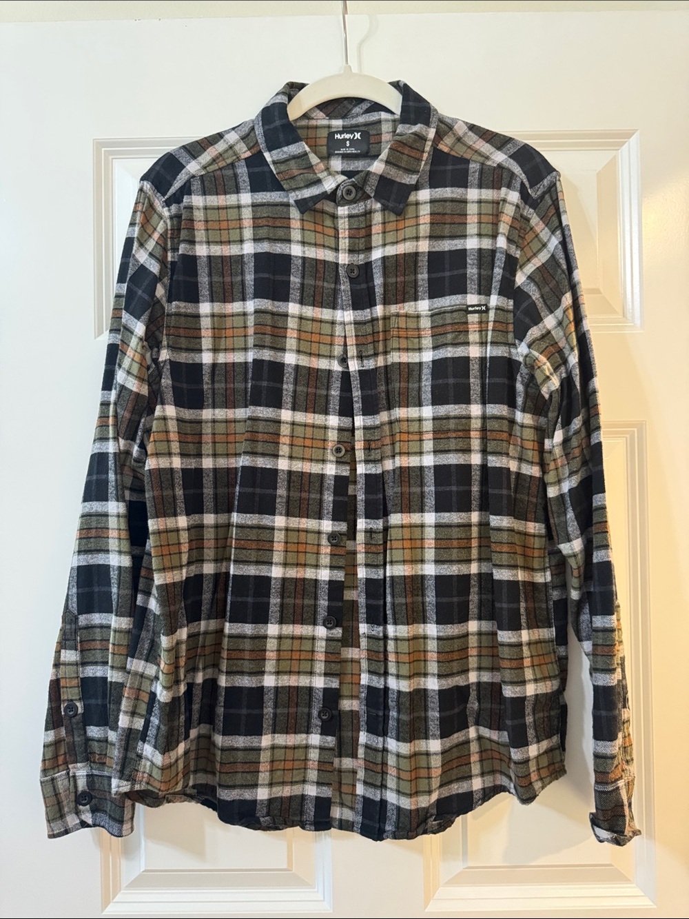Hurley Long-Sleeve Plaid Flannel Shirt in Black, Olive & Cream